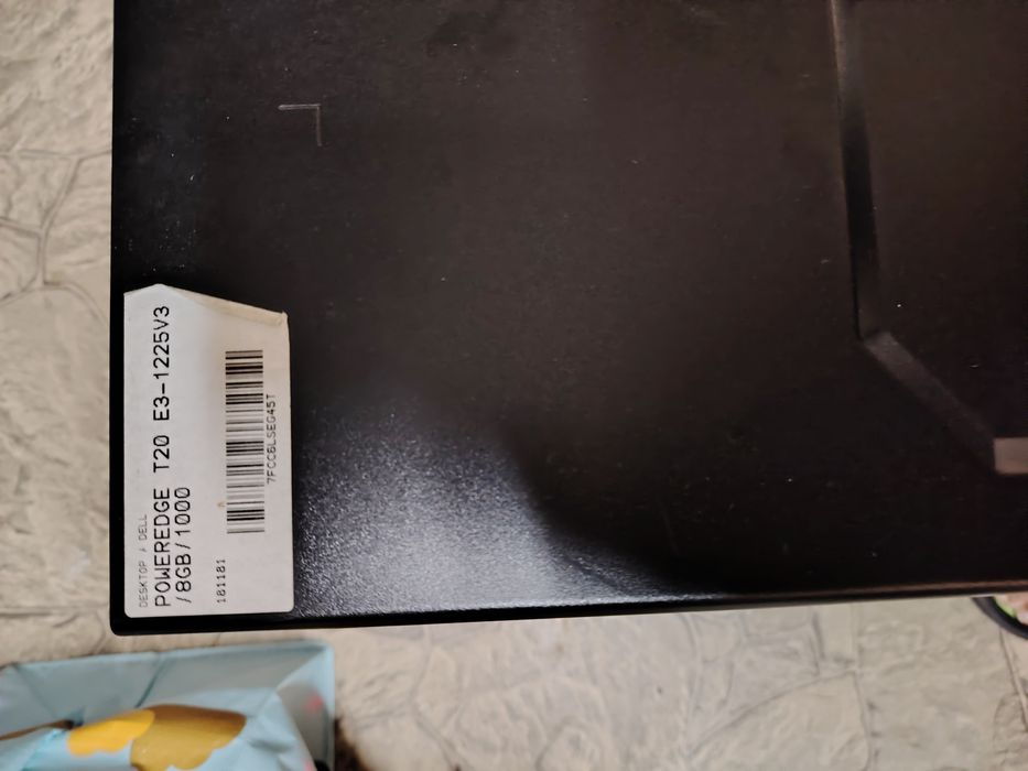Sprzedam komputer Dell Power edge t20.