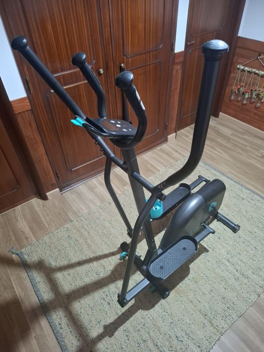 Bicicleta Estática Elíptica Domyos 120 – Como Nova!