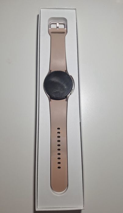 Samsung watch 4 40mm S/M