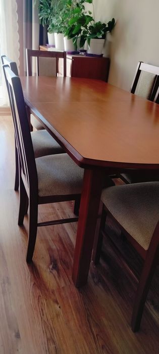 Stół+6 krzeseł BRW