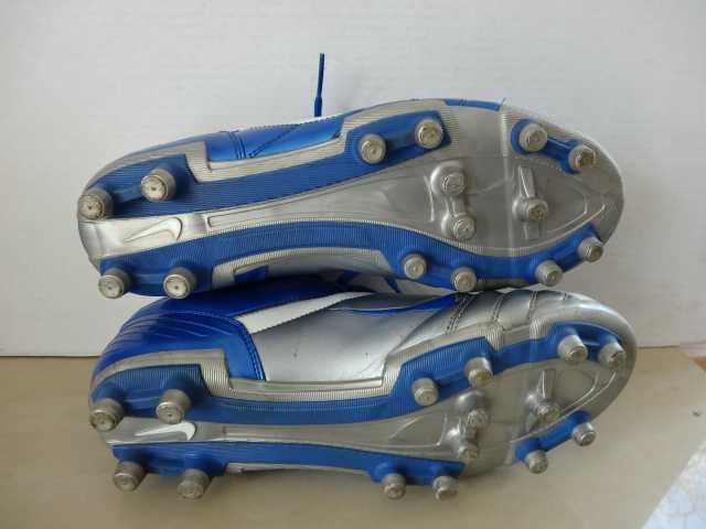 Buty NIKE TOTAL 90 SHIFT roz 43 Piłkarskie Korki Męskie