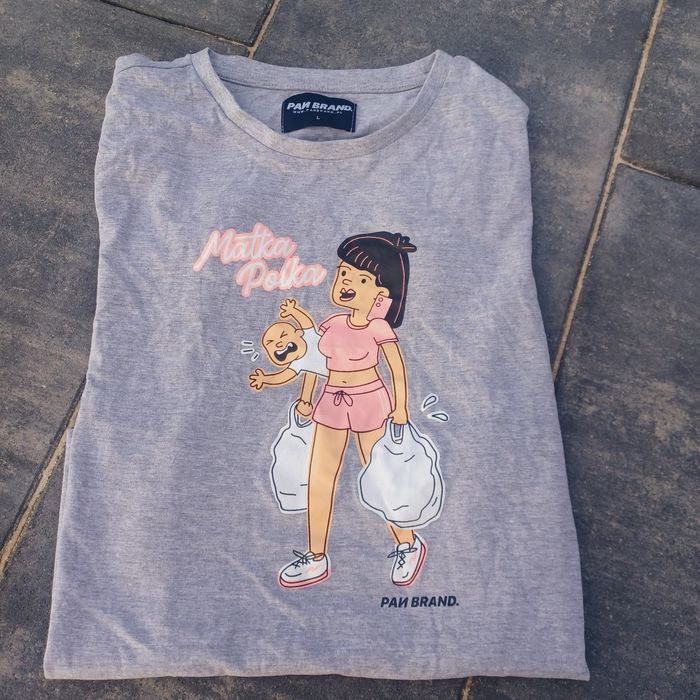 Nowy t-shirt damski S Matka Polka