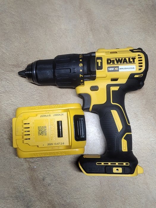 Wkrętarka DeWalt DCD 778 z aku 5.0