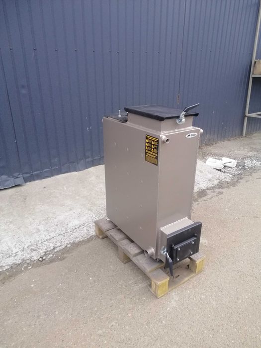 Новий твердопаливний, твердотопливный котел