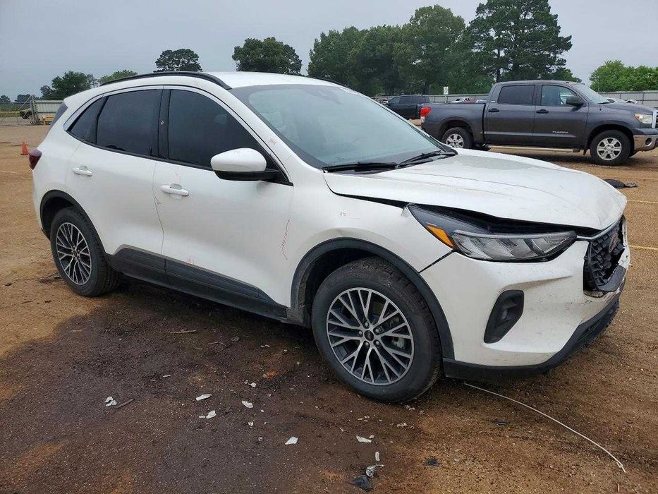 Ford Escape 2023 Hybrid
