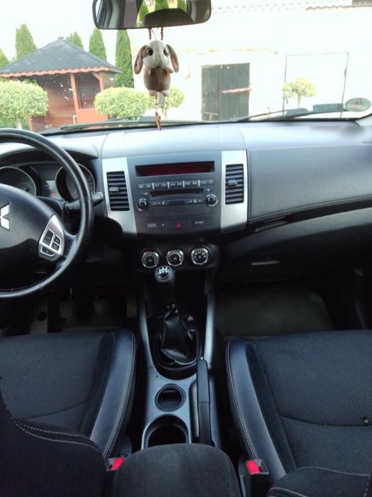 Mitsubishi Outlander II