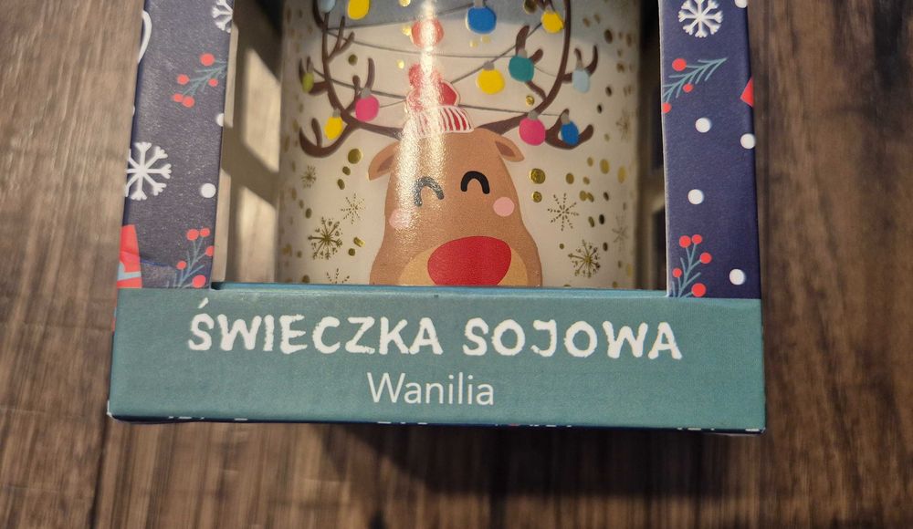 Sprzedam świecę świąteczną sojową w prezentowym opakowaniu