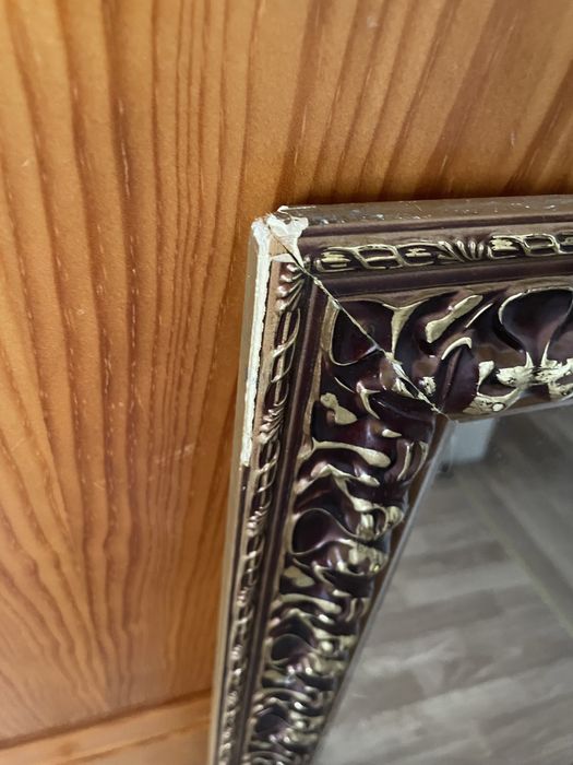 Espelho decorativo de sala ou de entrada de casa