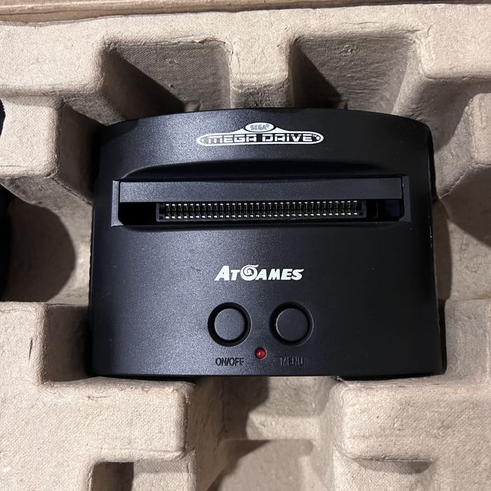 Consola Sega Mega Drive Classic Game Console 80 jogos