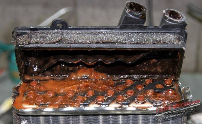 Промывка радиатора печки