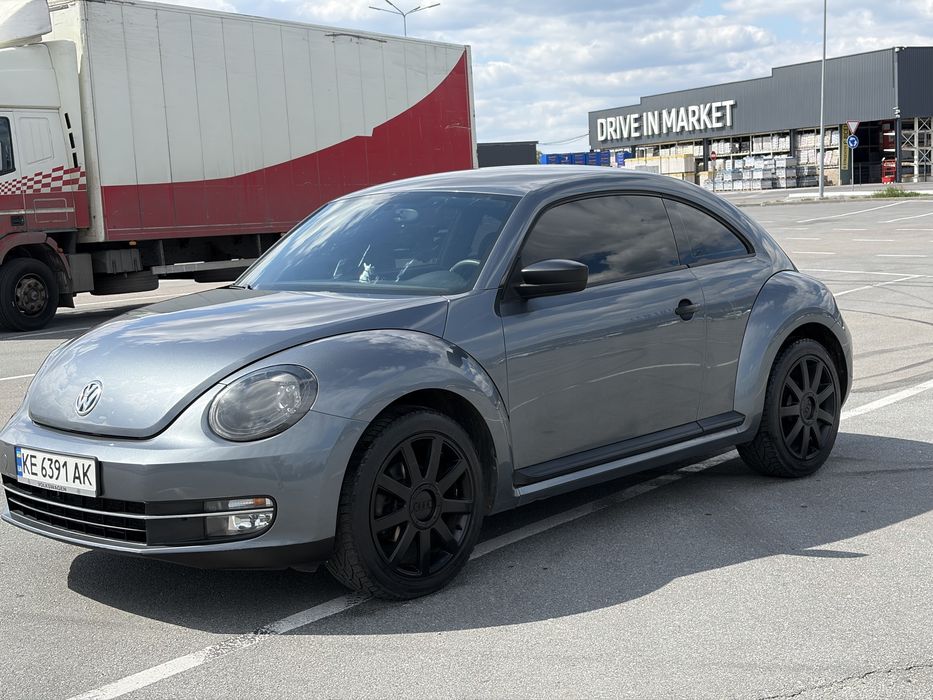 Volkswagen Beetle 2011
