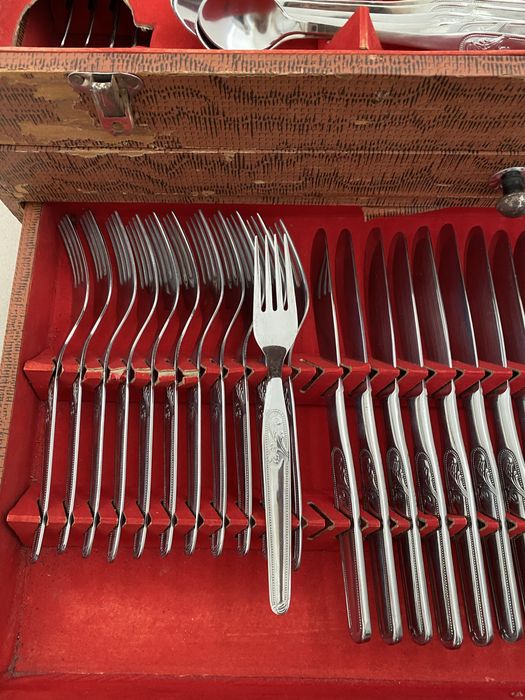 Faqueiro inox com 120 peças