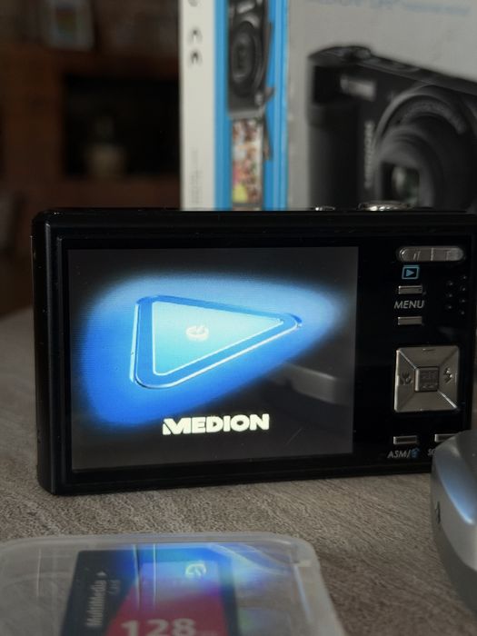 Aparat MEDION kompakt karta 128 GB
