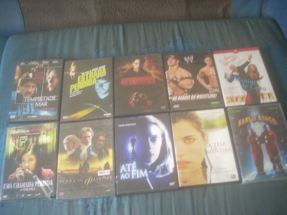 Conjunto de 130 DVDs. Preço mínimo -  conjunto.