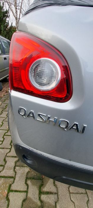 Hak holowniczy automat   zderzak lampa  qashqai  J10   2009rok