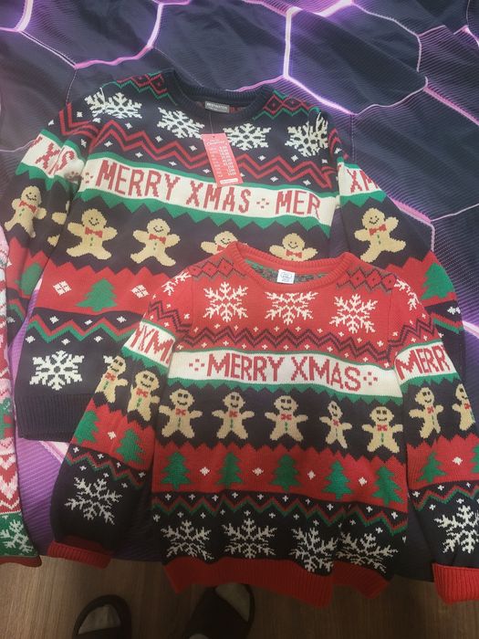 Sweterki świąteczne
