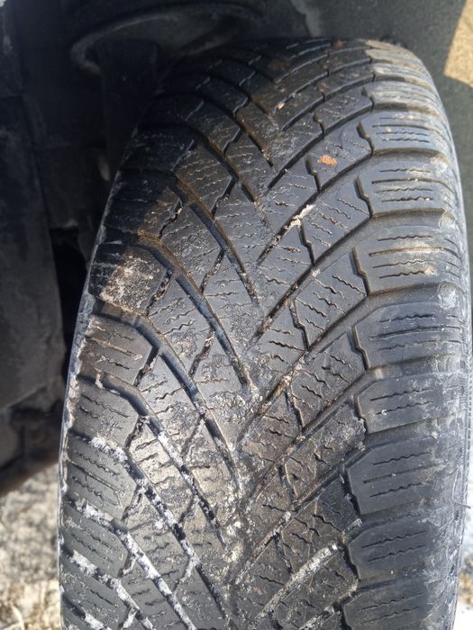 205/65R15 continental