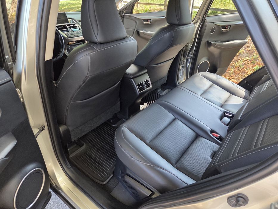 Lexus NX200T , 4wd (повний привід) , акпп ( автомат) , 2015р.