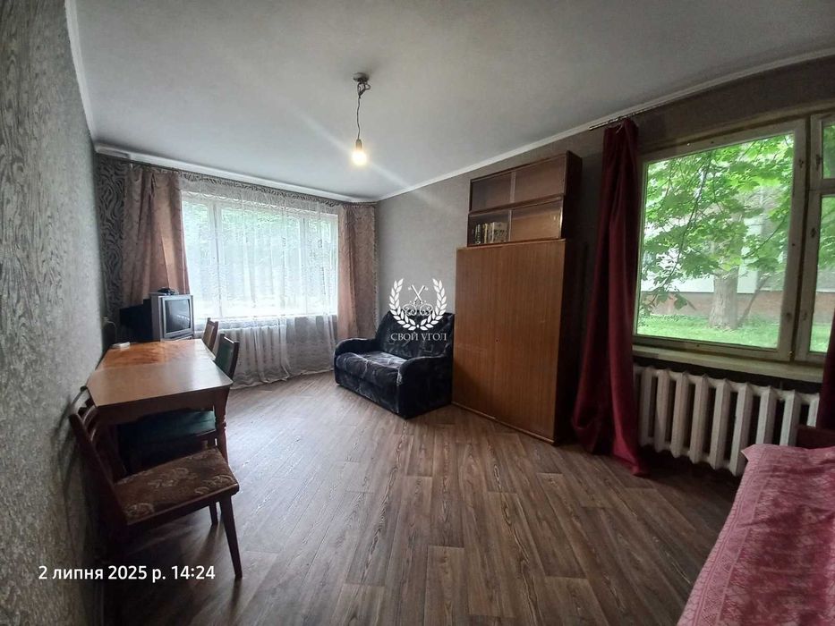 Продам кімнату 17м2  в комунальній квартирі(Чернігів)