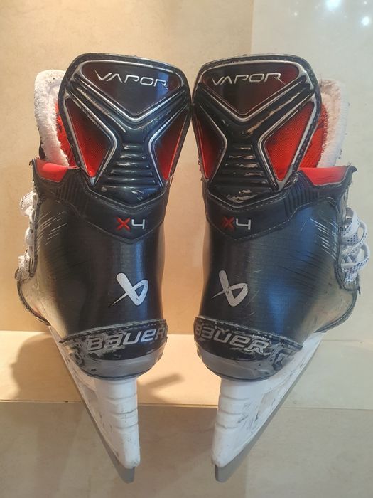 Bauer Vapor X4 7.5 fit 1 eu 42.5 lyzwy hokejowe