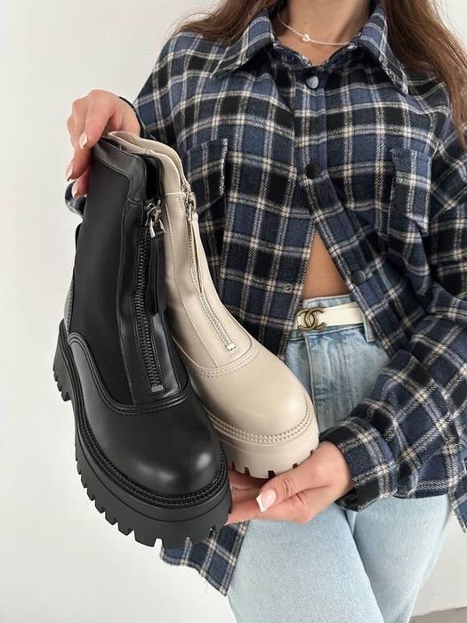 Зимові черевики на хутрі з замком