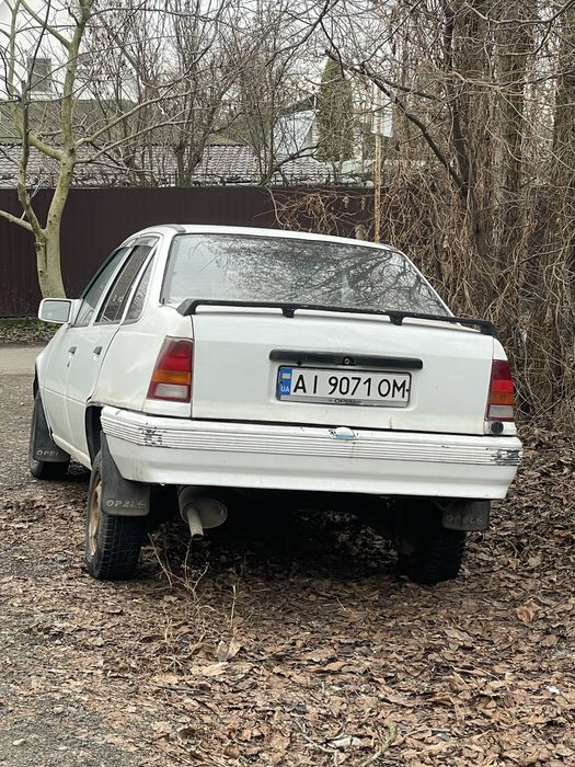 Опель кадет 1.8 газ/бєнз