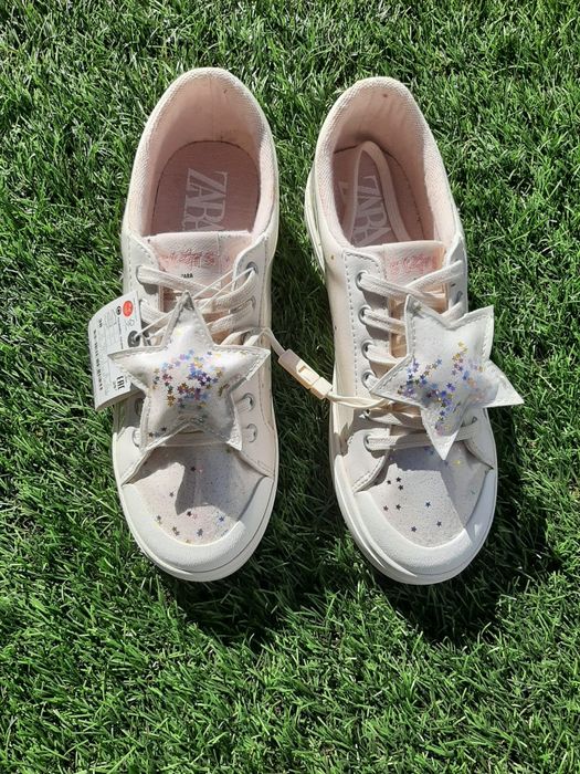 Tenis novos da zara