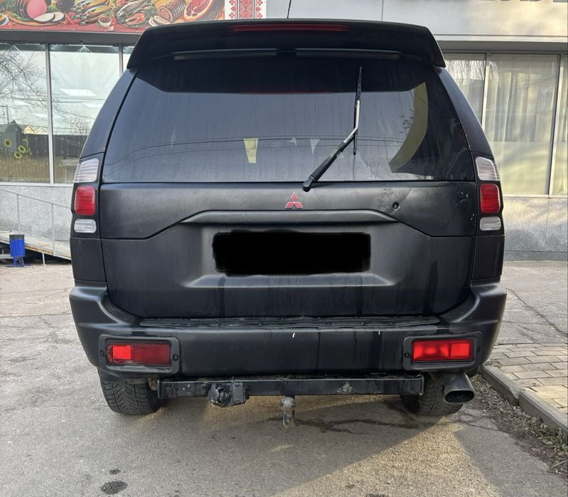 Mitsubishi Pajero Sport 1