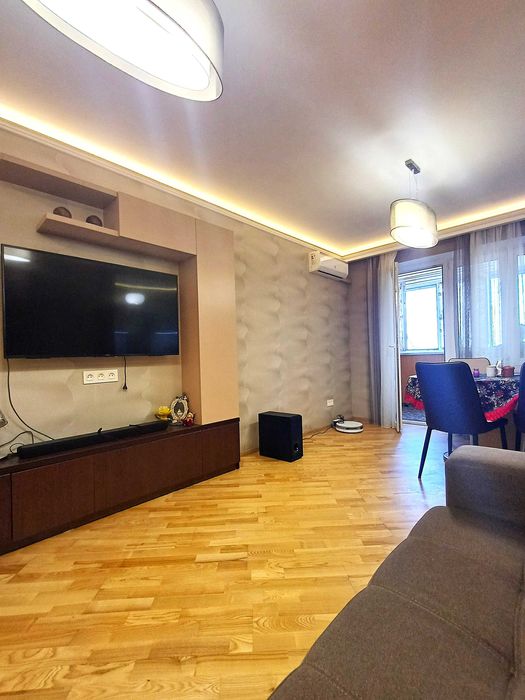 Продажа 2-комнатной квартиры с ремонтом Набережная Победы 48!!