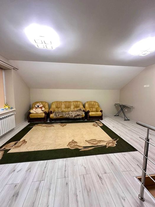 Терміновий продаж будинку у Верхній Визниці!