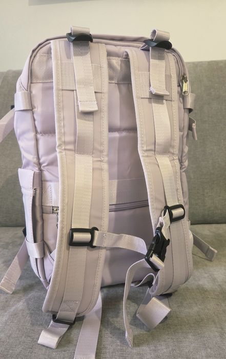 Mochila viagem rosa