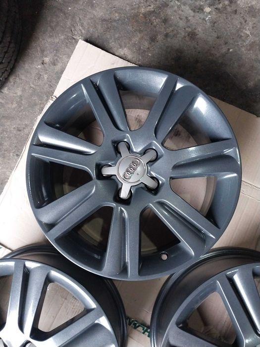 R 17 Audi. 5*112, 7,5 j, ET 45, dia 57,1.. Ціна за 4 шт.. 11200.