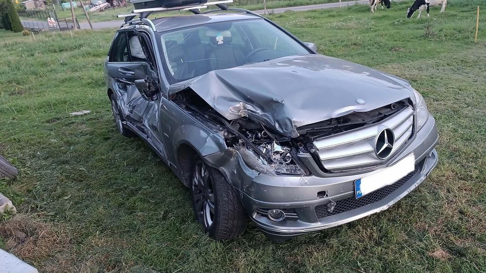 Mercedes