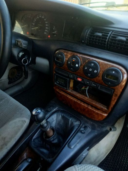 Opel Omega B 2.0i