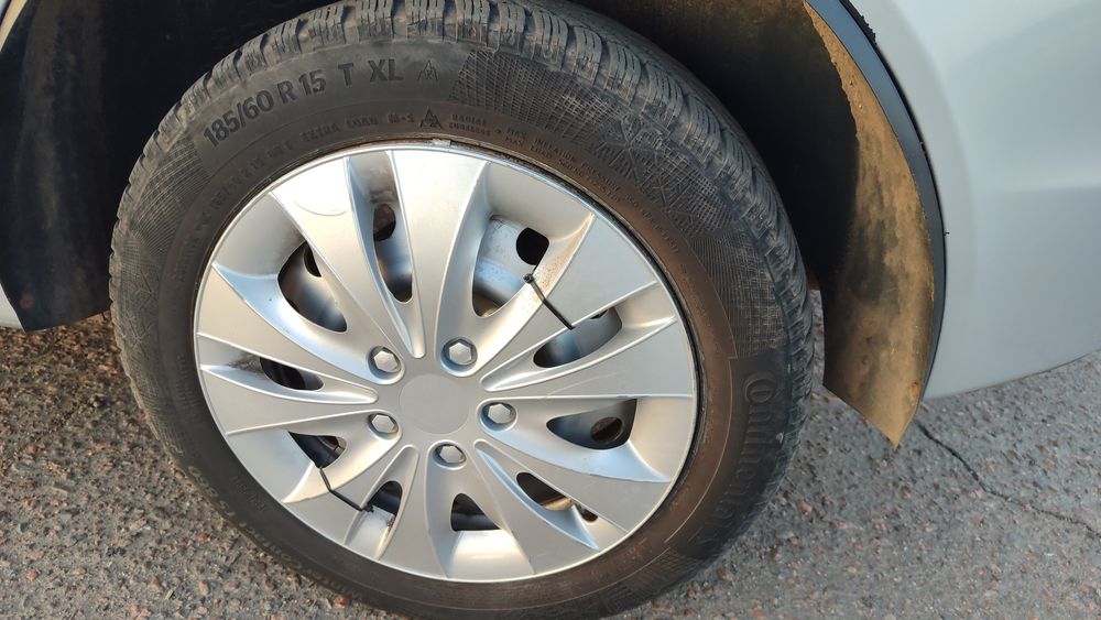 Автомобиль Zaz Forza 1.5 бензин