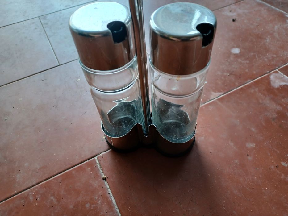 Galheteiro inox azeite e vinagre