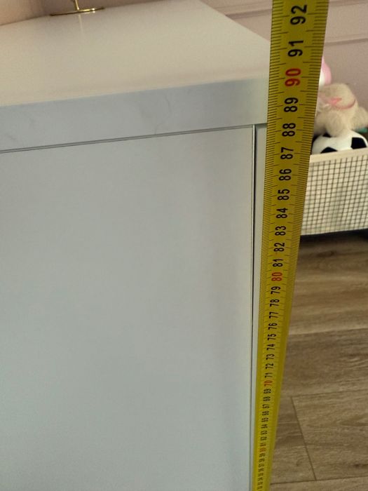 Komoda biała zadbana