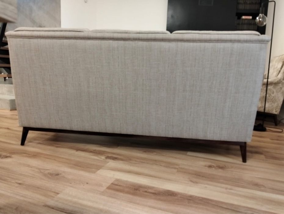 Sofá antigo restaurado