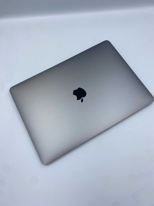 Ноутбук Apple MacBook Air 13 M1 8/128GB Space Gray (MGNF3)