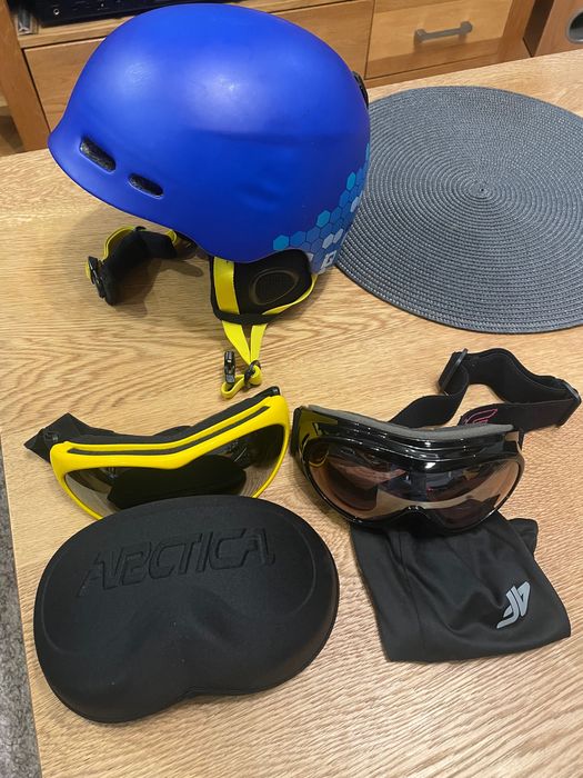 Kask narciarski  młodzieżowy