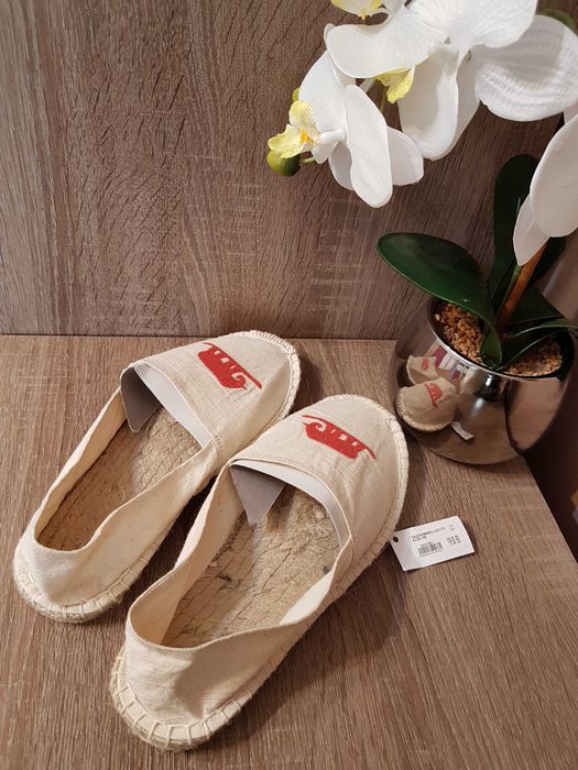 Nowość 2025:) buty espadryle INDISKA roz 39 nowe z metkami