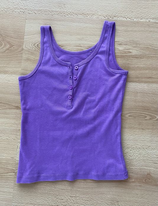 top roxo com botões