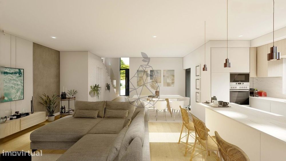 Moradia Moderna T3 + 1 em  Portimão - Alvor - Algarve