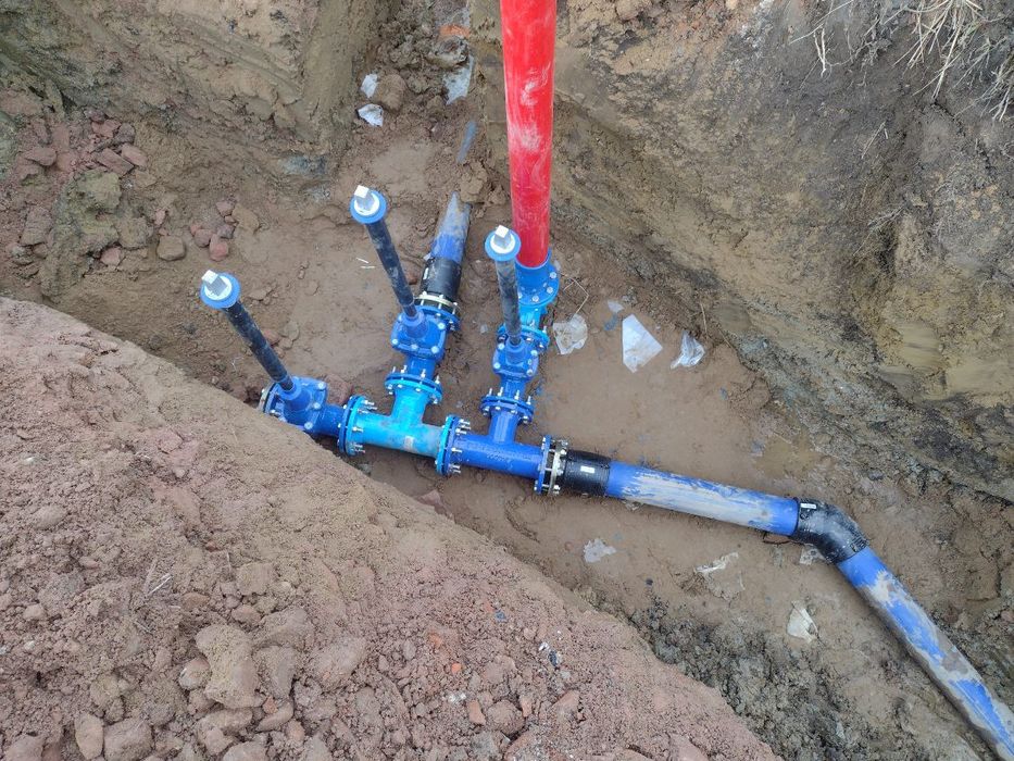 Sieci i przyłącza wod-kan usługi sprzętowe roboty ziemne przeciski