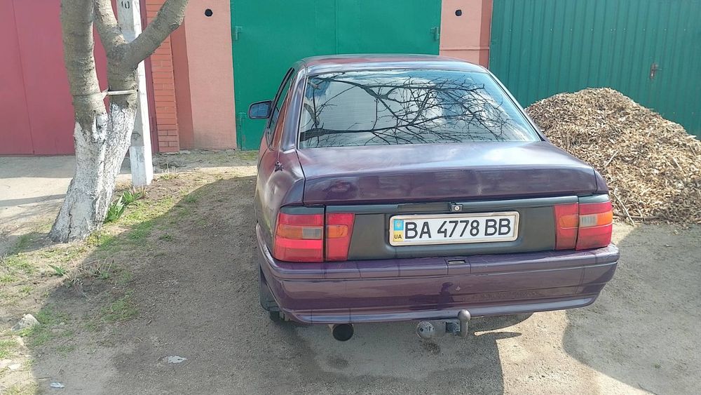 Продам Опель вектра А 1.8 газ бензін