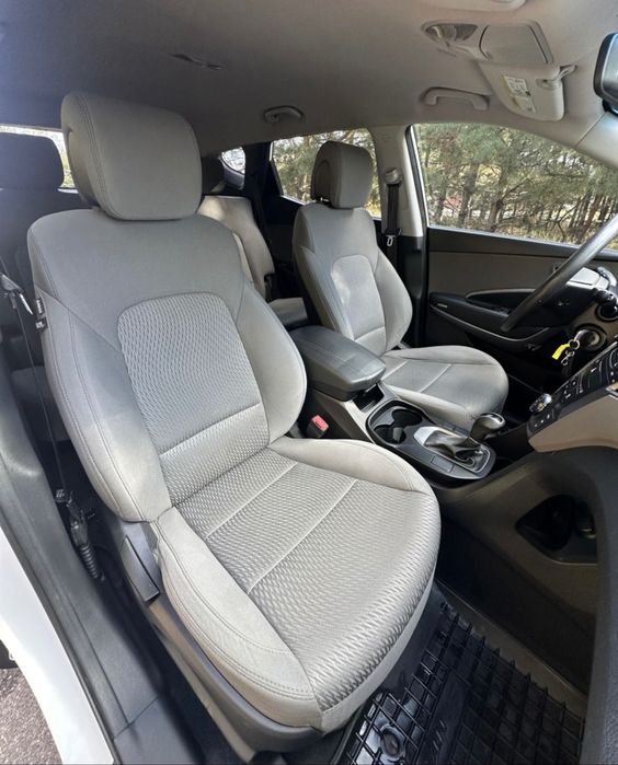 Hyundai Santa Fe 2015 року