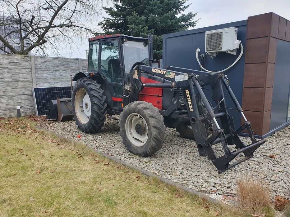 Valmet 465-4  Valmet 465-4 z turem