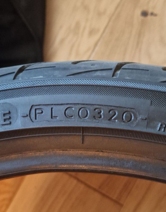 Opona letnia Yokohama 225/35 R19