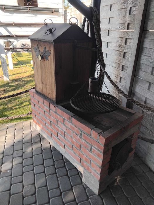 Grill betonowy, murowany z cegły