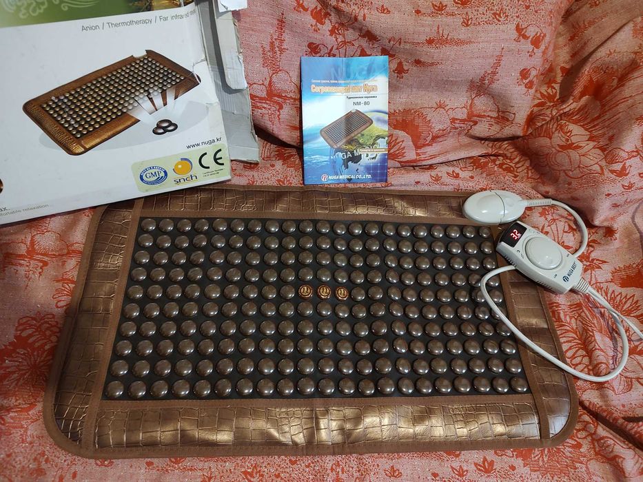 Турмалиновый коврик Nuga Best, модель NM-80 в идеальном состоянии.